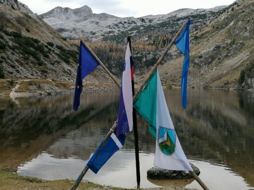 Pot-spomina-Krnsko-jezero-2022-21