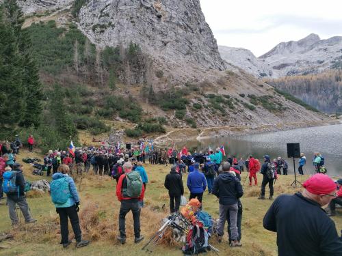 Pot-spomina-Krnsko-jezero-2022-221